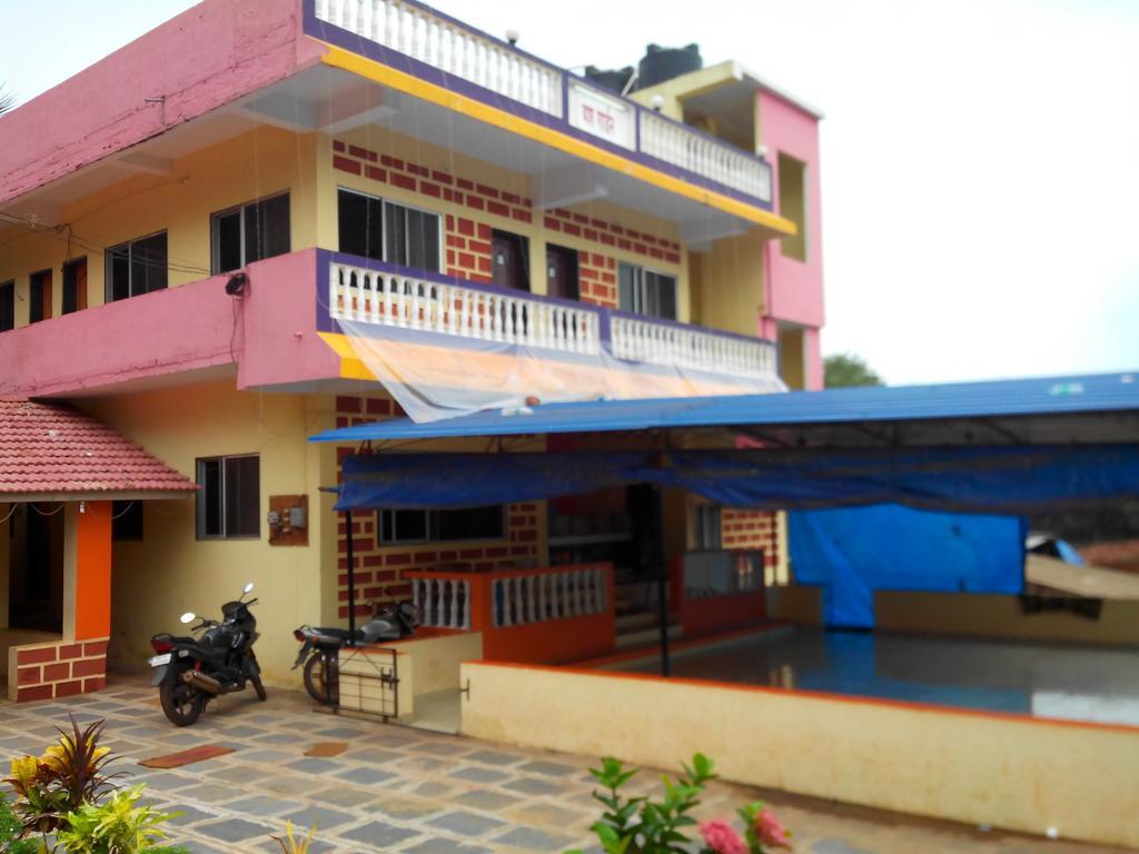 Yash Garden Residency Hotel Ganpatipule Exterior photo